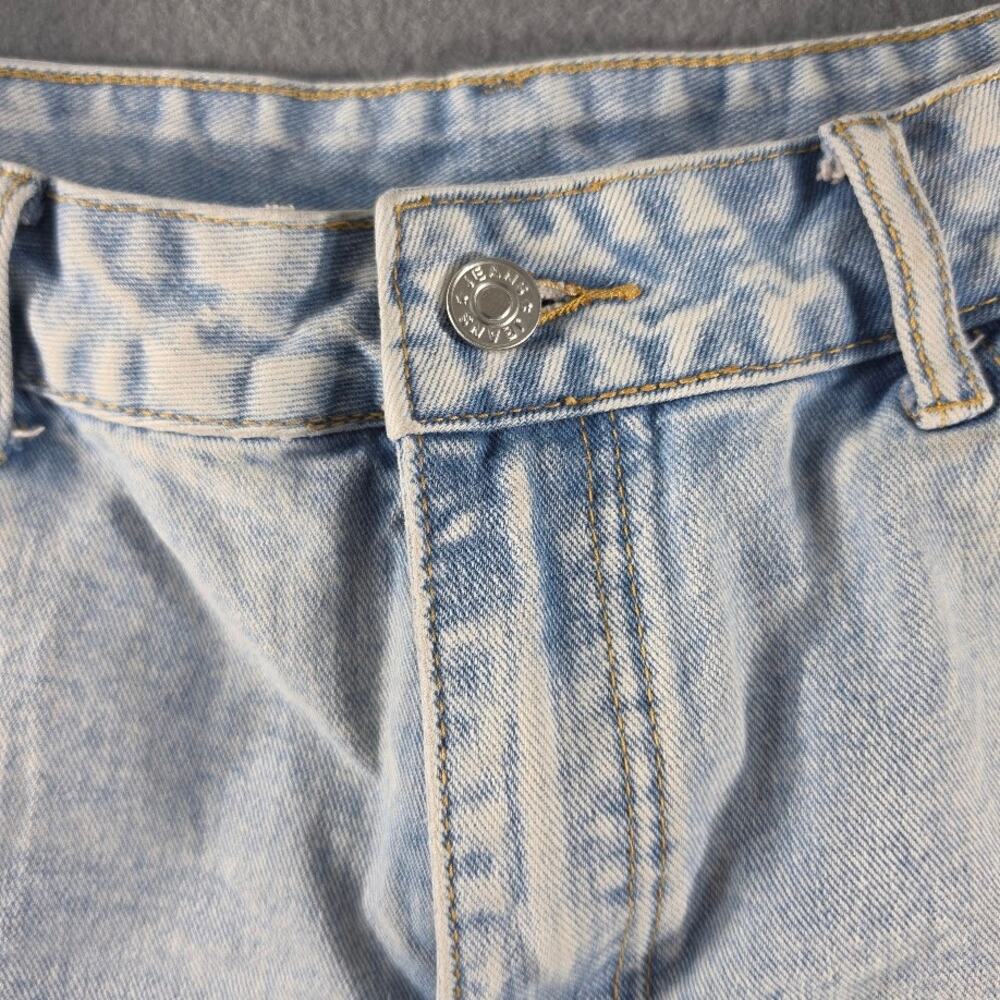 Womens Light Wash Distressed Denim Shorts Raw Hem High Rise Cut Off 28 - Picture 4 of 9